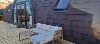 Bromach Lodge - Luxury Glamping. Sleeps up to 6. Gorgeous Sea Views  along NC500