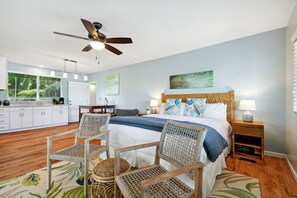 4 Schlafzimmer, Schreibtisch, Bügeleisen/Bügelbrett, Reisekinderbett