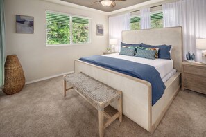 4 bedrooms, desk, iron/ironing board, travel cot