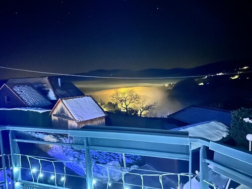 Kota Finlandais Vuori au Pied des Montagnes Vosgiennes