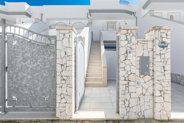 Entrada de la propiedad