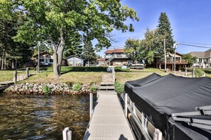 Exterior - Lakefront condo right downtown Minocqua, perfect couples retreat! (Minocqua)