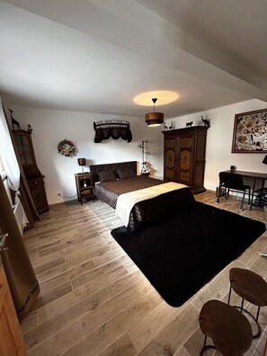 4 Schlafzimmer, WLAN, Bettwäsche