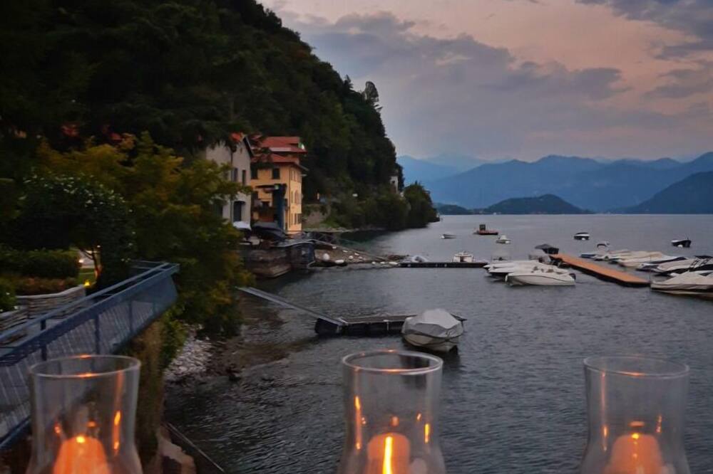 Oleandri al Lago