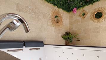 Towels, toilet paper