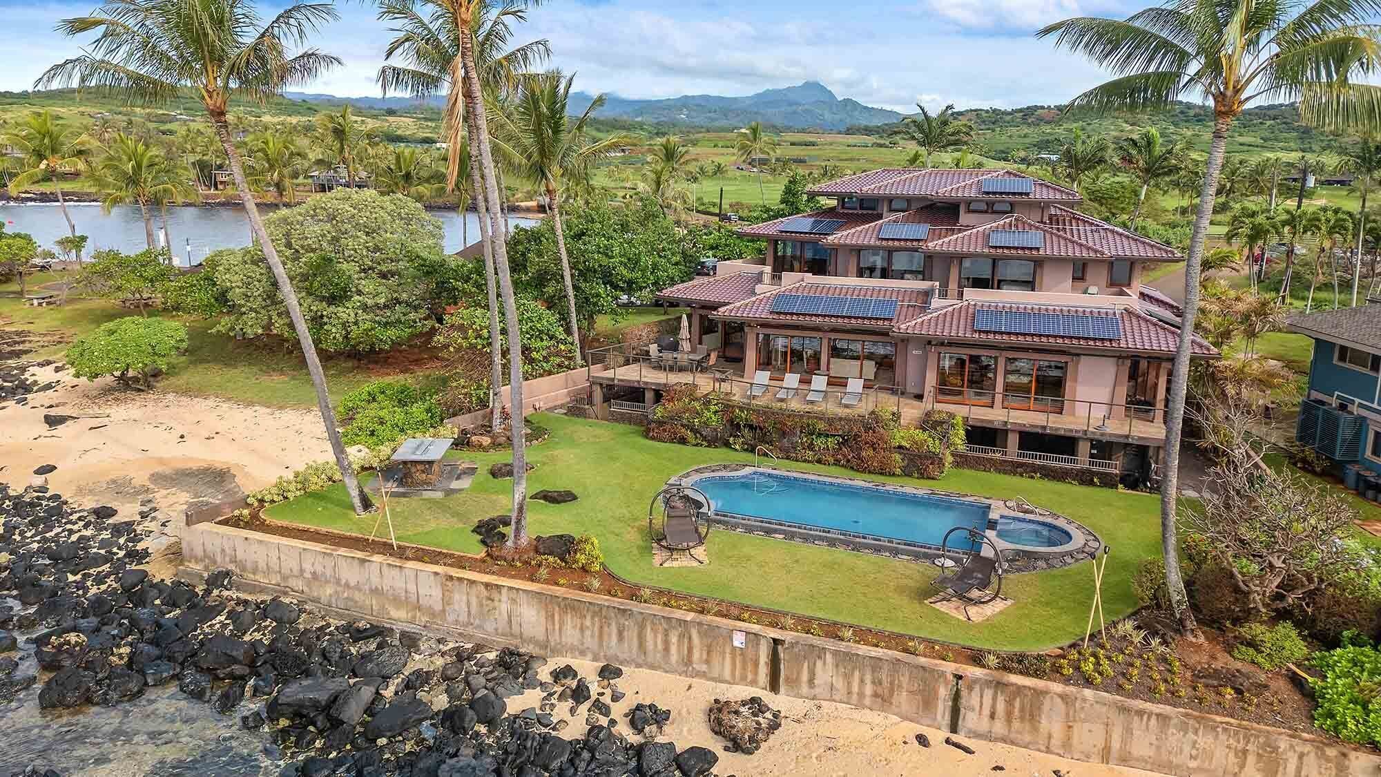 Luxury Oceanfront Resort Kauai