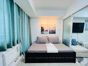 1 bedroom, WiFi, bed sheets