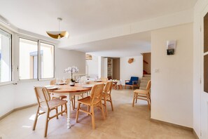 Dining - House for 6 adults / 2 children with garden (Les Sables-d´Olonne)
