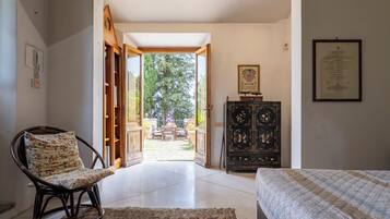 Biệt thự có tầm nhìn toàn cảnh, quang cảnh vườn | 4 phòng ngủ, truy cập Internet không dây miễn phí, bộ trải giường