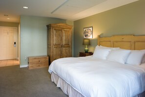 2 bedrooms, desk, free WiFi, bed sheets - Ocean Mist - Ocean-front, Hiking at your doorstep, Close to Town (Eastsound)