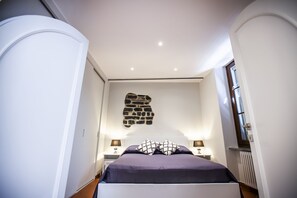 Ropa de cama de alta calidad, cubrecamas y colchones con efecto memoria 