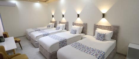 Chambre Quadruple Confort