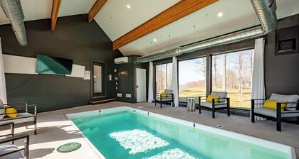 Stylish Golf Retreat w/ Pool & Hot Tub