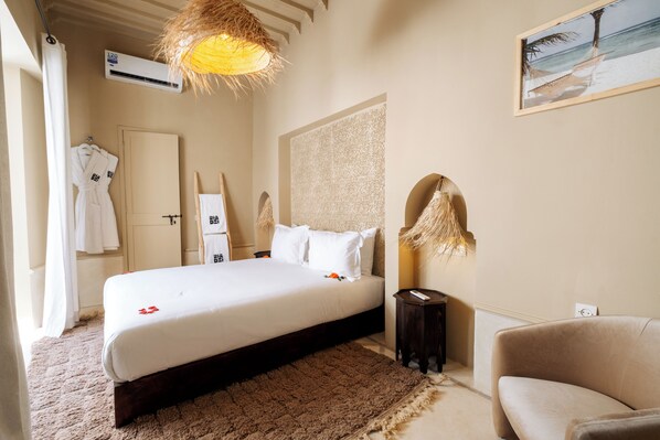 Superior Double Room | Travel cot, free WiFi, bed sheets - Riad Zi (Marrakech)