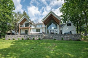 Exterior - Deep Creek Retreat w/ Dock & Hot Tub (McHenry)