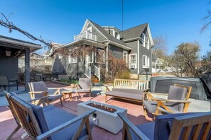 Terrace/patio - Elite Quarters Prime Location Downtown Hot Tub,BBQ (Colorado Springs)