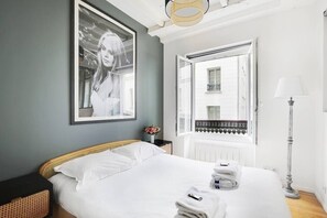 2 間睡房、熨斗/熨衫板、可攜式嬰兒床、Wi-Fi