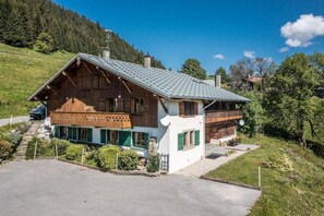Esterni