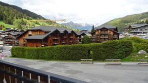 Exterior - Wifi, 300m from shops, 1st floor, balcony, parking, 60m², Les Gets (Les Gets)