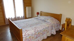 2 bedrooms, WiFi - Wifi, 300m from shops, 1st floor, balcony, parking, 60m², Les Gets (Les Gets)