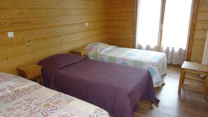 Room - Wifi, 350m from ski lifts, 1st floor, balcony, parking, 60m², Les Gets (Les Gets)
