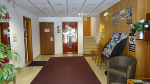 Lobby - Wifi, 200m from ski lifts, 4th floor, view village, balcony, 54m², Les Gets (Les Gets)