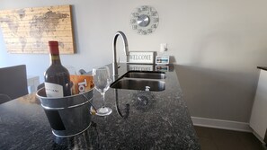 Dining - Beautiful home in the heart of Lansdowne with a spacious ground level patio. (Ottawa)