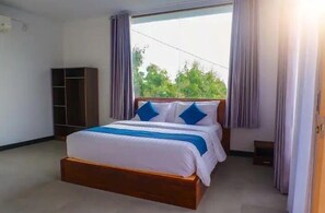 1 bedroom, in-room safe, free WiFi - Govardhan Bungalow (Penida Island)
