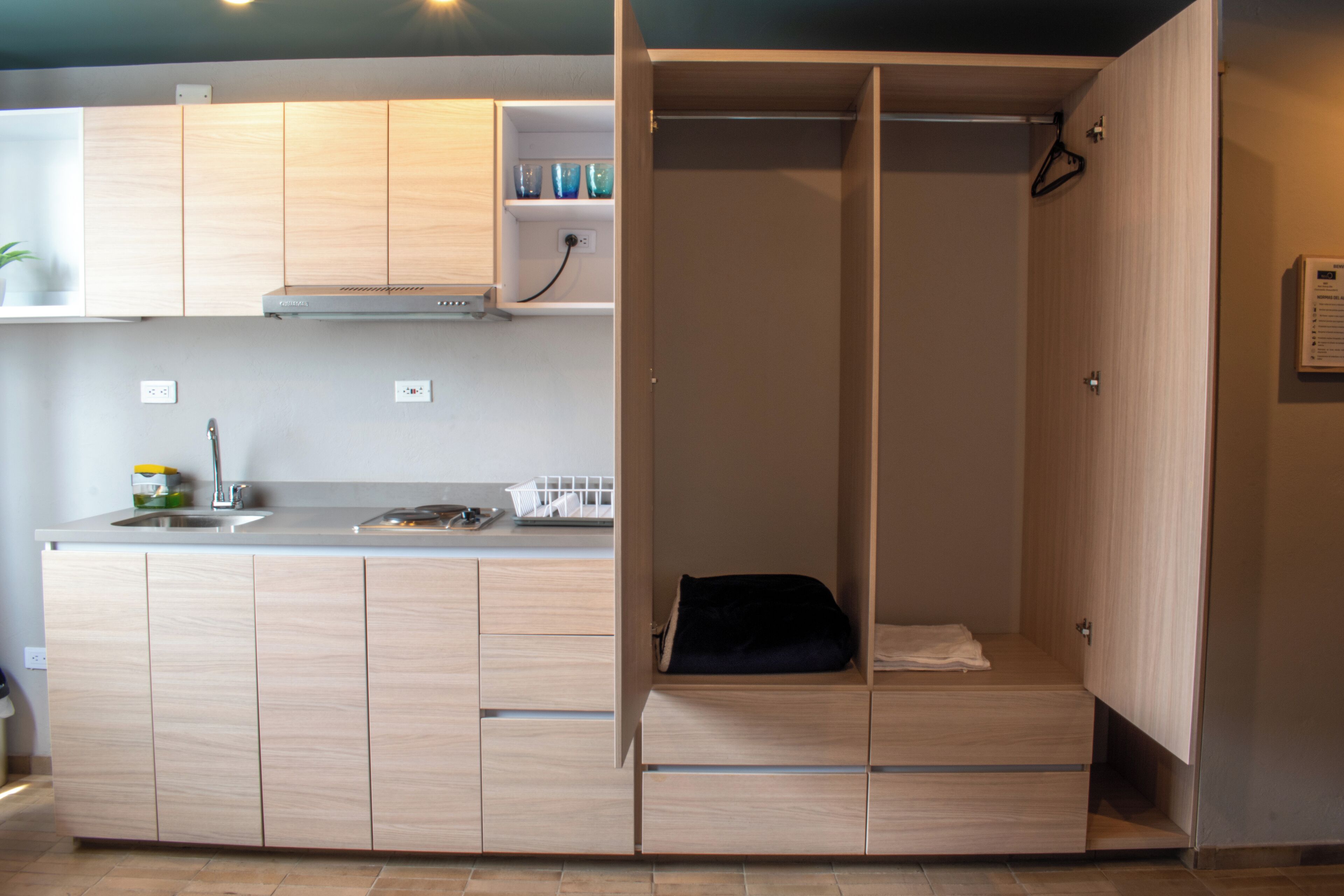 尊尚客房 | 衣櫃