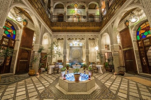 Riad Sara is An ancient piece of art founded in the 17th century,