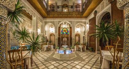 Riad Sara is An ancient piece of art founded in the 17th century,