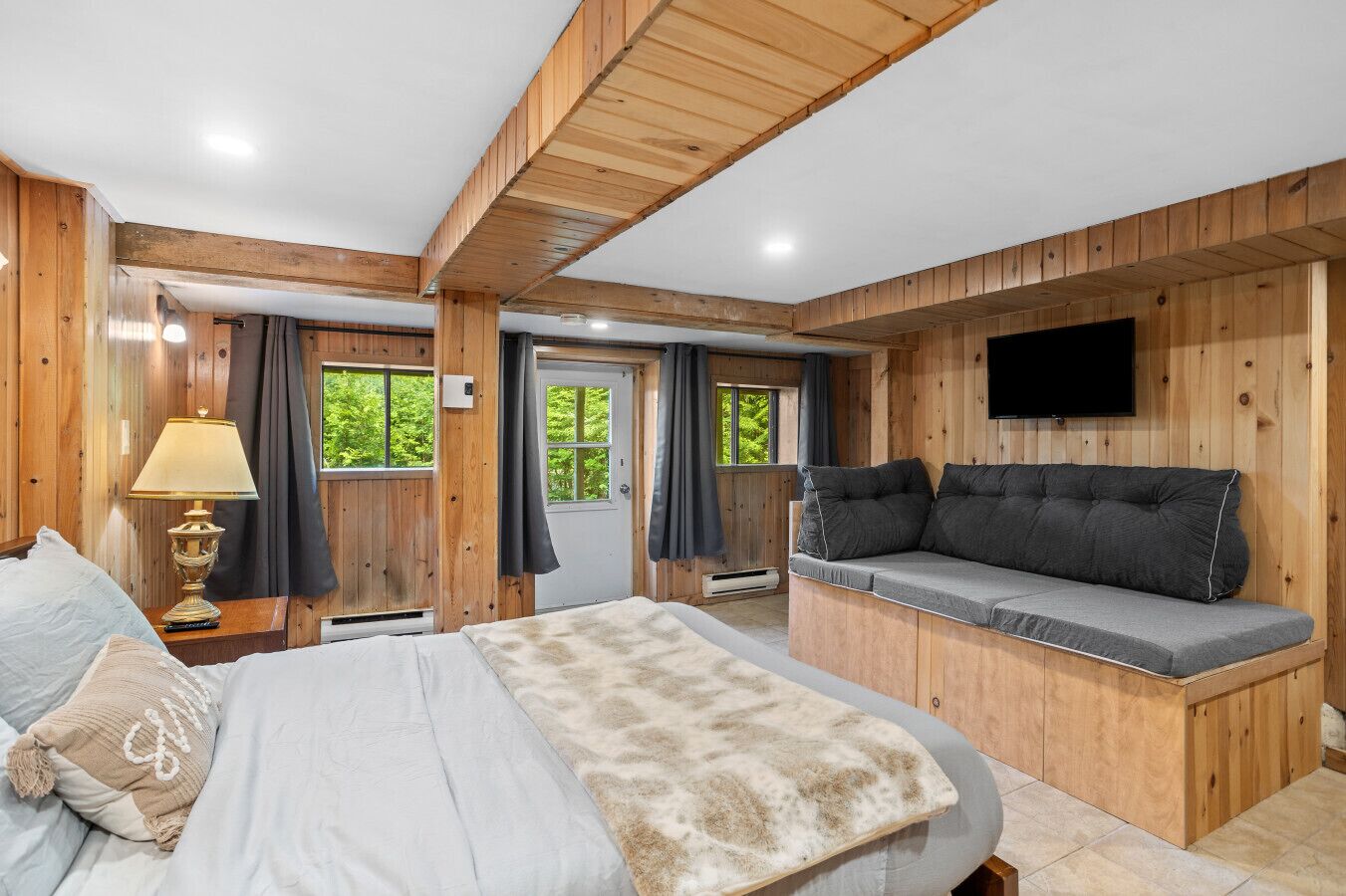 2 chambres, Wi-Fi gratuit, draps fournis