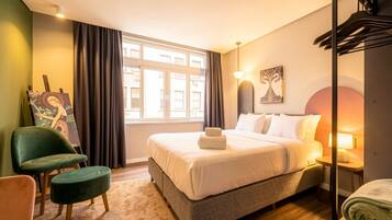 Acesso à internet, roupa de cama