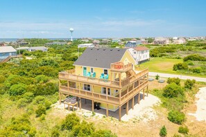 Exterior - Brand new oceanside Rodanthe home just a short walk to the beach & pier! (Rodanthe)