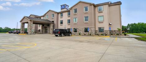 Facciata della struttura