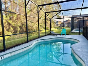 Et oppvarmet basseng