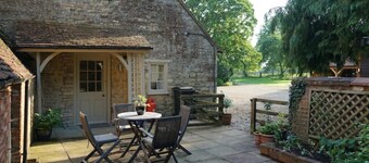 Comfortable cottage in a beautiful setting