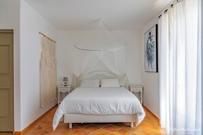 8 slaapkamers, wifi, beddengoed