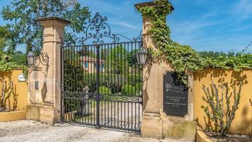 Enceinte de l’hébergement