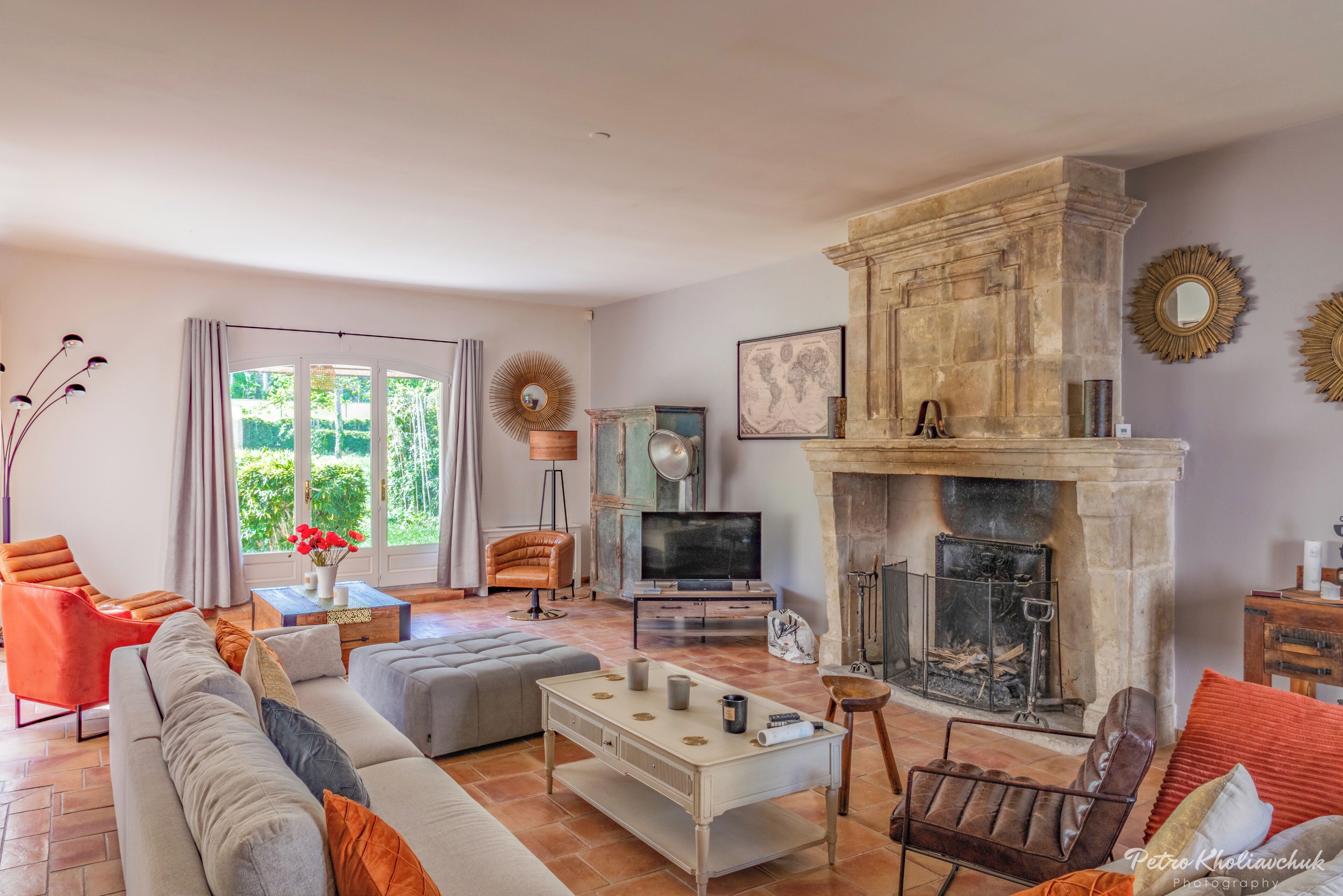 TV connectée, cheminée