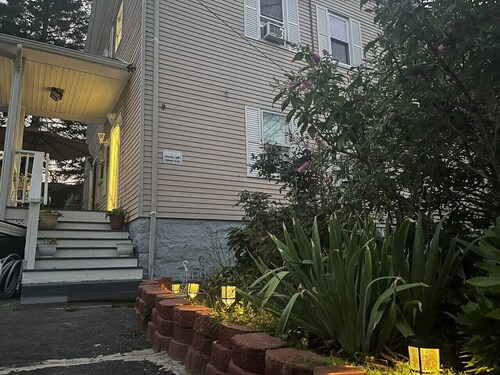 Lovely 4- Bedroom apartment for rent