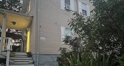 Lovely 4- Bedroom apartment for rent