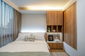 1 chambre, bureau, fer et planche à repasser, Wi-Fi