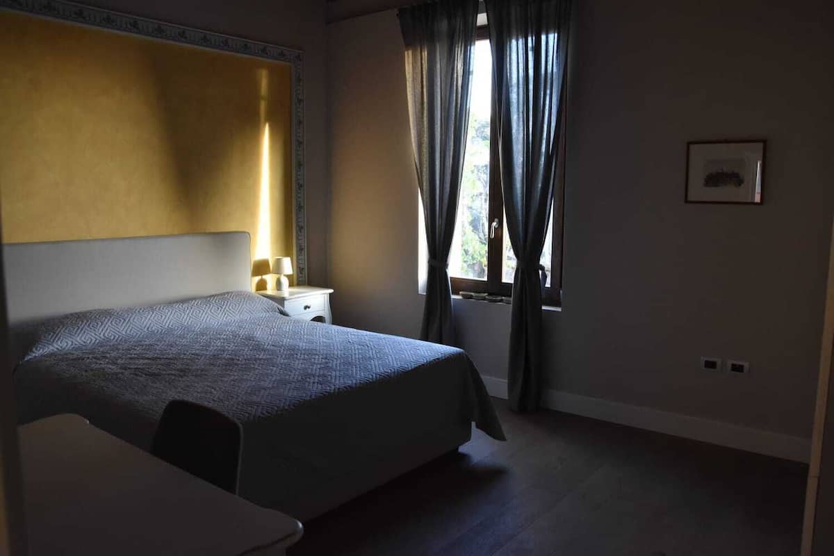 Standard Room | 1 bedroom, pillowtop beds, desk, free WiFi