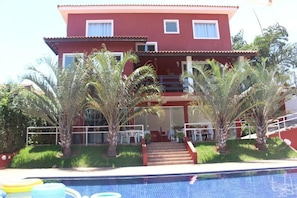 Pool - Recanto das Palmeiras - Clube Privativo em Meio à Mata Preservada em Atibaia (Rio Abaixo Atibaia)