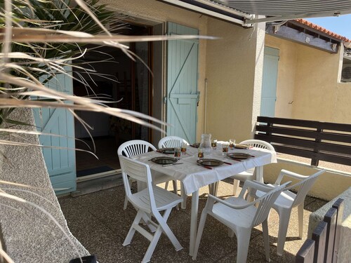 PL070 103 Maison cabine mezzanine 6 couchages PORT LEUCATE NATURISME