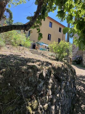 Overnattingsstedets uteområder