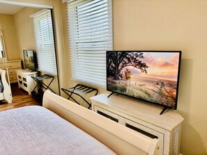 3 Schlafzimmer, Bügeleisen/Bügelbrett, WLAN, Bettwäsche