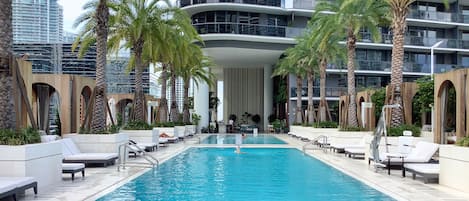 Outdoor pool, free cabanas, pool umbrellas