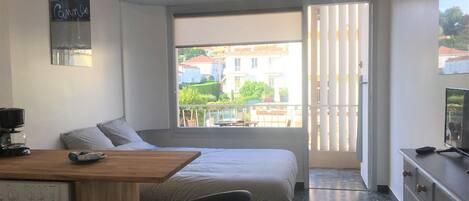 1 sovrum, strykjärn/strykbräda, wi-fi och sängkläder